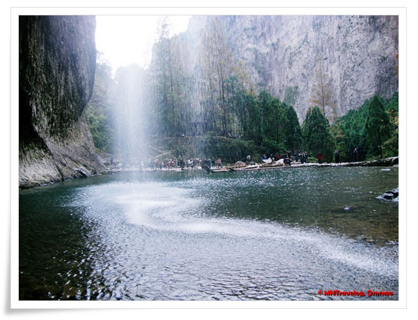 Silver dragon waterfall (Da Long Pool waterfall), YanDang Mountain, China, MNTravelog